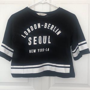 H&M Girls Cropped Tee
